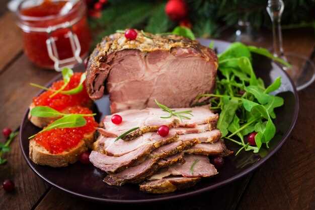 Классическая буженина с чесноком и травами