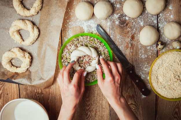 Выпечка с рукколой: сладкие и забавные идеи для десертов и закусок