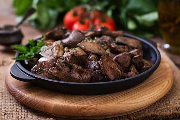 Печень с луком и зеленью: классика и быстрая подача