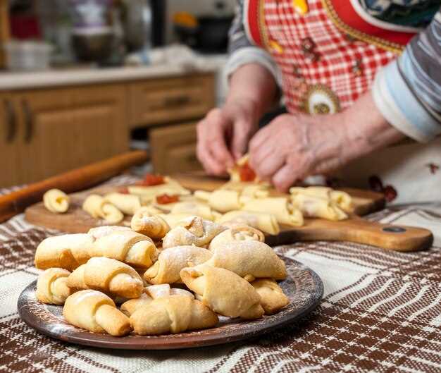 Подготовка дополнительной посыпки и украшений