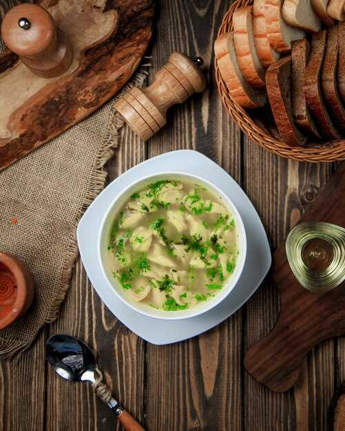 Основные этапы приготовления супа с курицей и плавленым сыром