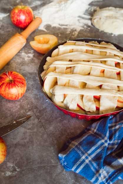 Полный пошаговый рецепт приготовления вкусного киша со слоеным тестом